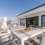 Huswell - Bright Penthouse With Two Terraces And Sea View
